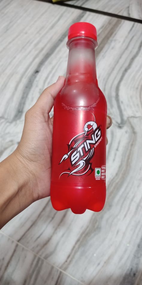 Sting Drink Snapchat, Soft Drinks Aesthetic, Sting Snap, Sting Drink, Anime Mouths, Shirt Painting, Ms Dhoni Wallpapers, Blur Image, Chai Recipe