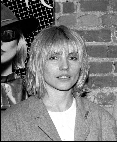 Debbie Harry Short Hair, Debby Harry Hair, Debbie Harry Hair Bob, Debbie Harry Bob, Blondie Debbie Harry Hair, Debbie Harry Makeup, Debbie Harry Hair, Debbie Harry Style, Deborah Harry