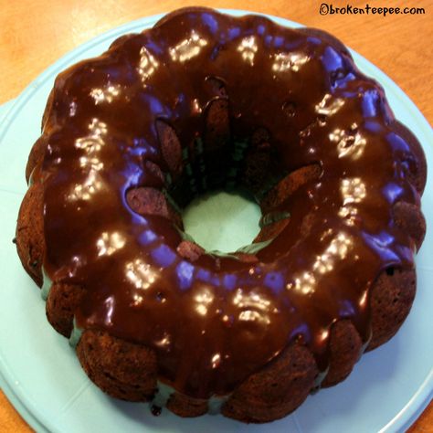 Bundt Cake Recipes Chocolate, Bundt Cake Chocolate, Cake Recipes Chocolate, Bundt Cake Recipes, Banana Bundt Cake, Banana Bundt, Chocolate Bundt Cake, Recipes Chocolate, Salty Cake