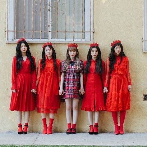 5,444 Likes, 24 Comments - WENDY (웬디) (@wendybae94) on Instagram: “[171115] Red Velvet "Perfect Velvet" 'Peek-a-boo' Teaser Photo • • • • • They look like dolls…” Red Velvet Perfect Velvet, Red Velvet Outfits, Wendy Red Velvet, Red Velvet Joy, Cherry Bomb, Good Girl, Christina Aguilera, Aaliyah, Peek A Boo