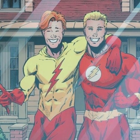 wally west and barry allen. kid flash and the flash. Wally West And Barry Allen, Barry Allen And Wally West, Barry Allen Comics, Wally West Flash, Dc Titans, Flash Comics, Flash Barry Allen, Roy Harper, Wally West