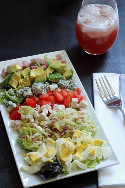 Turkey and Ham Cobb Salad Composed Salad, Recipes Salads, Salads To Go, Summer Produce, Fat Loss Foods, Summer Meals, Summer Salad Recipes, Cheap Eats, Summer Salad