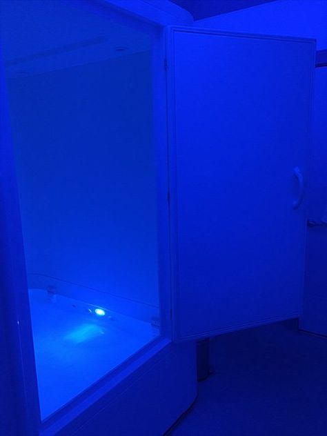 I Tried Floating in a Giant Sensory Deprivation Tank, and It Changed My Life  https://www.menshealth.com/health/sensory-deprivation-tanks-flotation-therapy Sensory Deprivation Tank Aesthetic, Sensory Deprivation Tank, Tank Aesthetic, Flotation Therapy, Float Tank, Deprivation Tank, Sensory Deprivation, Joe Rogan, Steph Curry