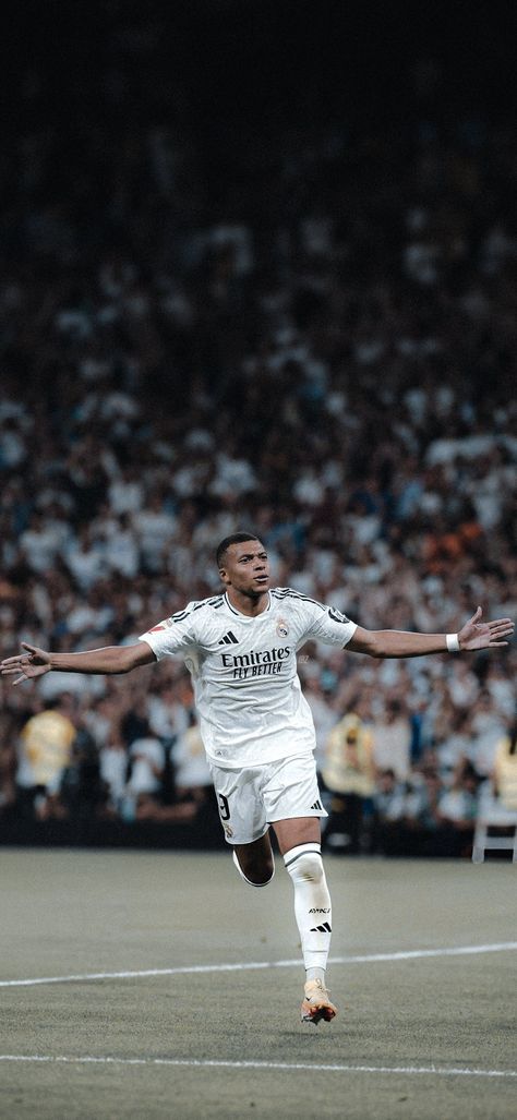 Real Madrid Hd Wallpaper, Mbappe Real Madrid, Real Madrid Wallpapers, Madrid Wallpaper, Football Images, Kylian Mbappe, Real Madrid, Hd Wallpaper, Aura