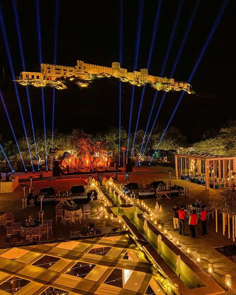 Mundota Fort & Palace, Jaipur (@mundotapalace) posted on Instagram: “A picture perfect backdrop to your celebrations 🏰 📍Mundota War Fort, Jaipur #heritagehotel #magicalmundota #jaipur” • Mar 9, 2021 at 1:25pm UTC Fort Wedding, Palace Wedding, Heritage Hotel, Nature Beauty, Picture Perfect, Jaipur, Instagram A, Dolores Park, Palace