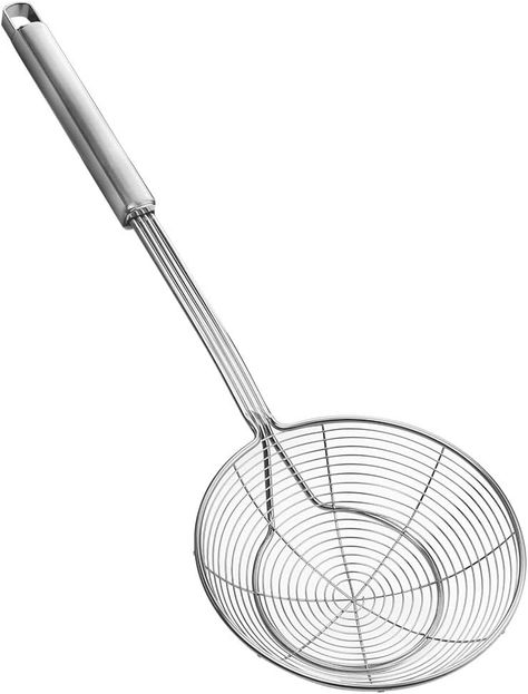 Our spider web filter skimmer with a concave web basket is ideal for separating and capturing food or draining water. It can also be used for French fries, fried dumplings, fish, vegetables, meat or hot pot dishes. Our spider filter is the perfect appliance for cooking and frying. Wire Netting, Fried Dumplings, Pasta Spaghetti, Deep Fried Food, Food Pasta, Mesh Strainer, Spaghetti Noodles, Stainless Steel Mesh, Steel Kitchen