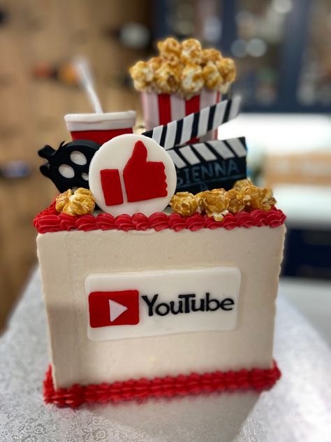 You tube cake Youtube Cake Theme, You Tube Birthday Cake, Youtube Party Theme Kids, Tiktok Cake Design Ideas, Youtube Birthday Party Ideas For Boys, Youtube Birthday, Blog Themes, 13th Birthday, 9th Birthday