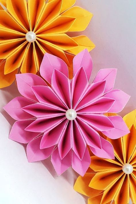 Today I am sharing 6 Easy Paper Flowers Most Views on Youtube Channel - It is a very easy and simple paper flower making tutorials for home decoration - DIY Origami Paper Flowers - Paper Craft. #Flowers #DIY #Decor Easy Paper Flowers Tutorial, Diy Paper Flower Wall, Paper Flowers Easy, Diy Wall Hanging Crafts, Simple Paper Flower, Flowers Paper Craft, Paper Snowflake Patterns, Paper Flowers Diy Easy, Tutorial Origami