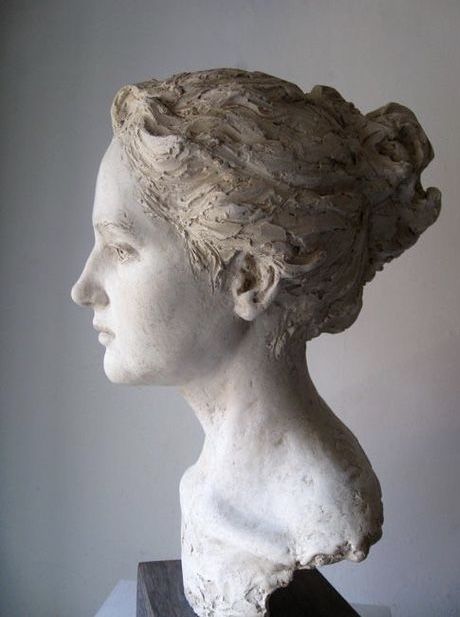 Figurative Kunst, Sculpture Head, Sculptures Céramiques, Bust Sculpture, Portrait Sculpture, London Art, Sculpture Installation, Figurative Sculpture, Sculpture Clay