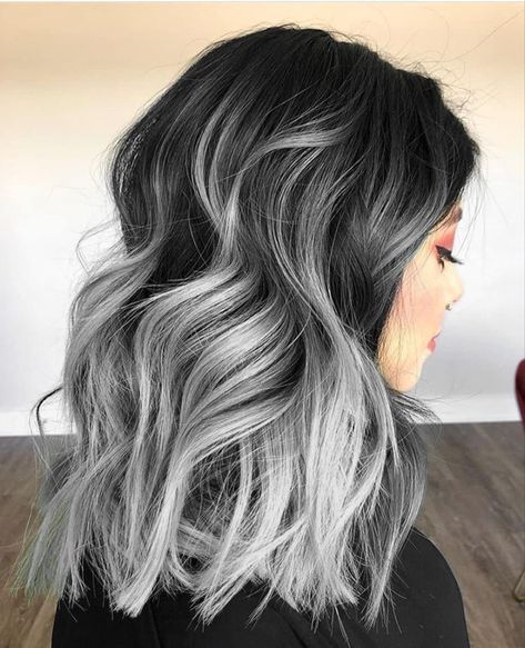 Black To Grey Ombre Hair Medium, Ash Grey Balayage Medium Hair, Black Hair With White Balayage, Natural Grey Balayage, Charcoal Silver Hair, Black To White Ombre Hair Short, Short Hair Silver Balayage, Dark To Grey Balayage, Gray Balayage On Dark Hair Short