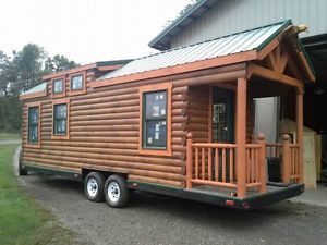 Log Cabin Tiny House, Beautiful Small Homes, Small Log Cabin, Cabin Tiny House, Log Siding, Cabins For Sale, Tiny House Trailer, Travel House, Tiny Houses For Sale