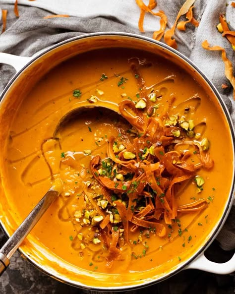 Sweet Potato Soup - simple but great! Crispy Flatbread, Sweet Potato Soup Recipes, Fried Shallots, Sweet Potato Soup, Nutrition Labels, Vegetable Stock, Potato Soup, Leeks, Food Print