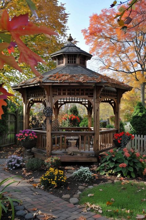 outdoor-gazebo-ideas Gazebo With Flowers, Tropical Gazebo Ideas Backyard, Front Yard Gazebo, Gazebo Backyard Ideas, Aesthetic Gazebo, Covered Fire Pit Area, Gazebo Aesthetic, Gazebo Inspiration, Circular Pergola