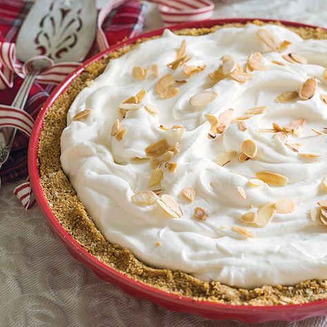 “This Amaretto Cream Pie is definitely for grown-ups to enjoy.”—Paula Amaretto Pie, Amaretto Cream, Amaretto Cake, Pastry Pie Crust, Southern Pies, Liquor Cake, Paula Dean, Paula Deen Recipes, Pie Pops