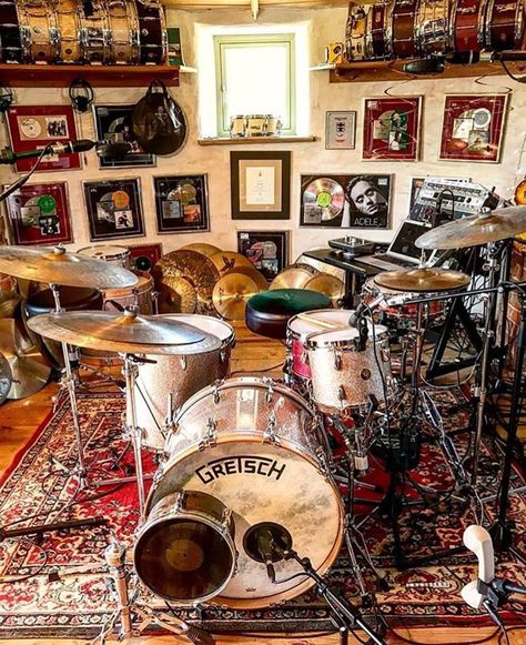 Drum Room Ideas, Drums Studio, Music Room Design, Drum Room, Home Music Rooms, Gretsch Drums, Best Drums, Recording Studio Home, Home Studio Setup