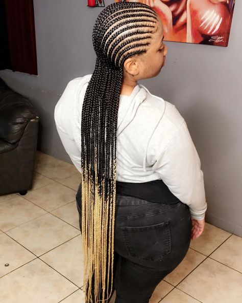 Miami Gardens,Fl on Instagram: “Booda braids on Booda 😍😍 BOOKING LINK IN BIO  #miamibraids #miamibraidstylist #miamibraider #miamigardensbraider #doralbraids…” Hairstyles Feed In Braids, Small Feed In Braids, Feed In Braids Ponytail, Small Cornrows, Long Cornrows, Straight Back Braids, Protective Braids, Future Hairstyles, Scalp Braids