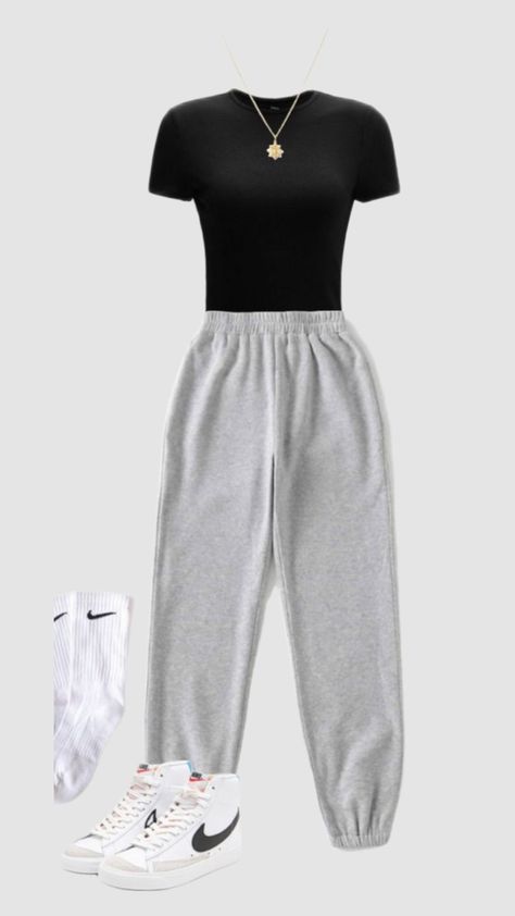 Mode Tennis, Simple Outfits For School, Casual Preppy Outfits, Trendy Outfits For Teens, Cute Lazy Day Outfits, Lazy Day Outfits, Cute Outfits For School, School Looks, Looks Street Style