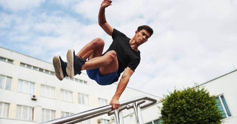 parkour - Google Search Parkour, Karate, Martial Arts, Google Images, Image Search, Google Search, Running, Wall