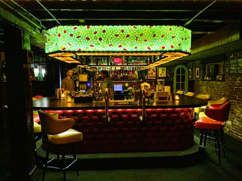 Dive Bar Astethic, Dive Bar Aesthetic, Gothic Food, Bar Lounge Design, Bar Concept, Dive Bars, Golf Simulator, Tom Cat, Navy Walls