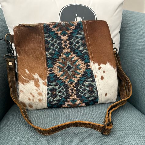 Southwestern Style Small Crossbody Bag With Mohair Animal Print And Aztec Pattern With Leather Strap. Compartments Inside And Outside. Nwt Upcycled Bag, Western Purses, Bohemian Bags, Canvas Purse, Needle Crafts, Canvas Crossbody Bag, Aztec Pattern, Crossbody Clutch, Southwestern Style