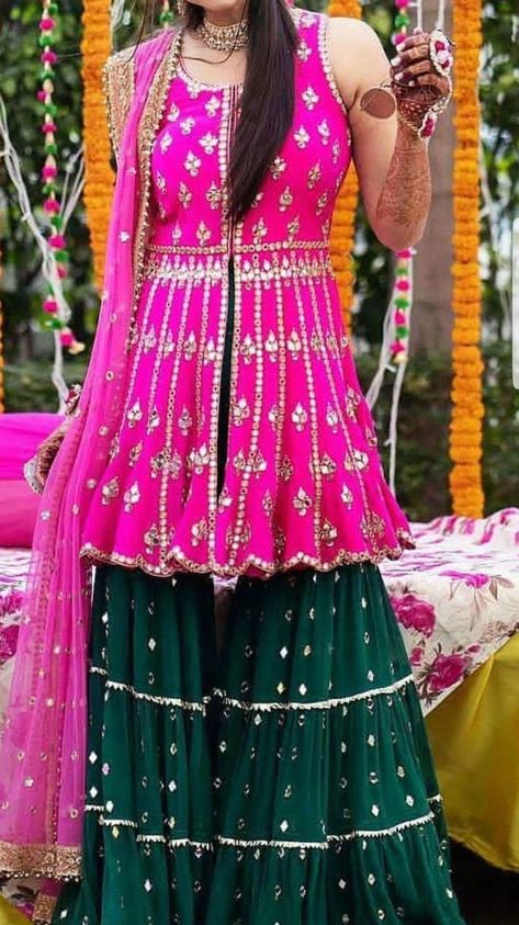 Mehandi Function Dresses Mehndi Outfit, Mehndi Function Dress Outfit For Bride, Mehndi Function Dresses, Mehandi Outfit, Mehandi Dress, Mehandi Outfits, Mehendi Dress, Function Dress, Mehndi Function