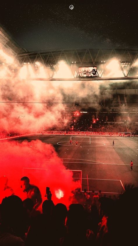 Football Stadium Aesthetic, Boots Aesthetic, Red Star Belgrade, Benfica Wallpaper, Football Background, Liverpool Wallpapers, Ultras Football, Manchester United Wallpaper, Boy Best Friend Pictures