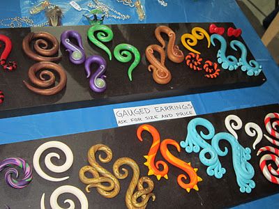 Lots of DIY clay gauges! Clay Gauges, Gauge Earrings, Diy Air Dry Clay, Earrings Ideas, Piercing Ideas, Gauged Earrings, Stretched Ears, Fun Diy, Piercing Tattoo