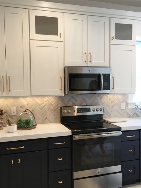 Angora Herringbone Backsplash, Dark Cabinets White Counters, Herringbone Backsplash Kitchen, Herringbone Kitchen Backsplash, Colorful Kitchen Backsplash, Dark Grey Kitchen Cabinets, Herringbone Tile Backsplash, Cream Kitchen Cabinets, Herringbone Kitchen