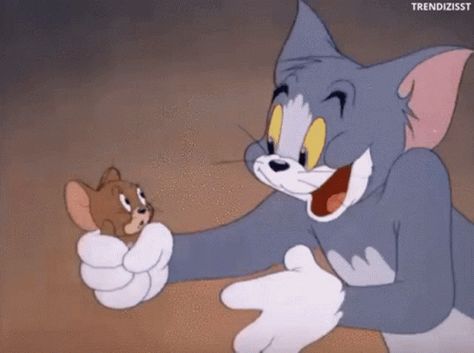 Tom And Jerry Gif, Tom N Jerry, Tom And Jerry Pictures, Tom Und Jerry, Jerry Cartoon, Tom And Jerry Cartoon, Tom Y Jerry, Cat And Mouse, Tom Y