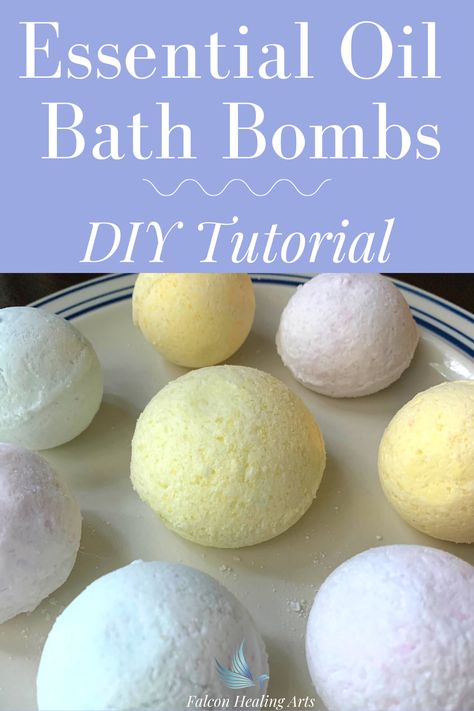 Diy Hygiene, Wellness Hacks, Detox Baths, Bath Bomb Recipe, Essential Oil Bath, Essential Oil Combinations, Making Essential Oils, Bombe Recipe, Bath Soaks