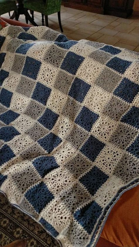 Gray Granny Square Crochet Blanket, Granny Square Blanket For Men, Crochet Projects Blankets, Crochet Plaid, Crochet Waffle Stitch, Crochet Square Blanket, Crocheted Blanket, Crochet Bedspread Pattern, Crochet Cushion Cover