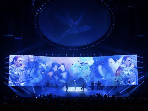 Curved Led Screen, Live Camera, Jess Glynne, Car Ui, Adam Young, Stage Set Design, Video Design, Led Screen, Stage Show