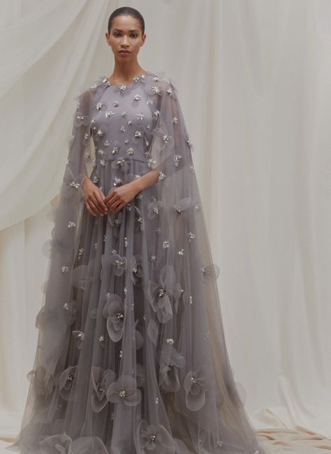 Pamella Roland Resort 2024 [PHOTOS] – WWD Covered Dress, Hijabi Dresses, Gray Outfits, Modern Cinderella, Resort 2024 Collection, Dreamy Gowns, Pamella Roland, Sisters Wedding, Resort 2024