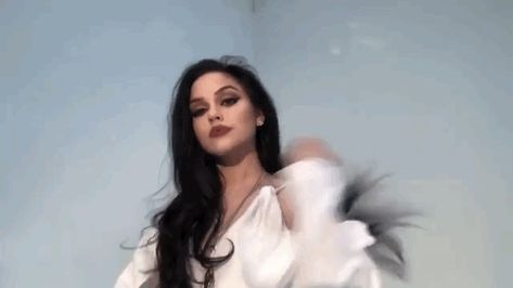 Maggie Lindemann Gif, Elizabeth Stonem, Chica Cool, Badass Aesthetic, Maggie Lindemann, Aesthetic Grunge, Girls Makeup, Beauty Queens, Photography Editing