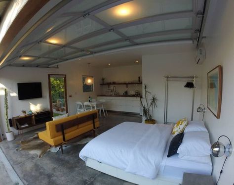 Convert Garage To Bedroom, Garage Bedroom Conversion, Garage Studio Apartment, Garage To Living Space, Garage Guest House, Converted Garage, Studio Apartment Living, Garage Loft, Garage Room