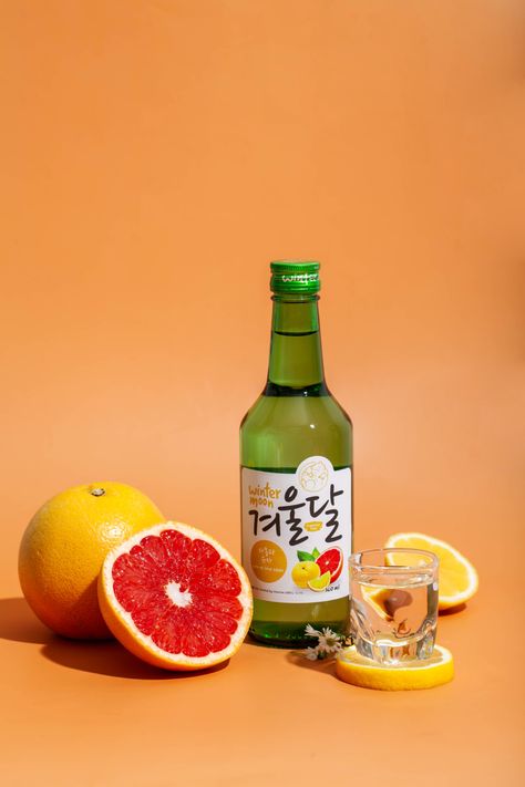 Love at first taste soju “Wintermoon” Grapefruit Yuzu Soju Advertisement, Soju Photography, Clementine Painting, Soju Drink, Soju Recipes, Jinro Soju, Photoshop Illustration Tutorial, Korean Soju, Product Lighting