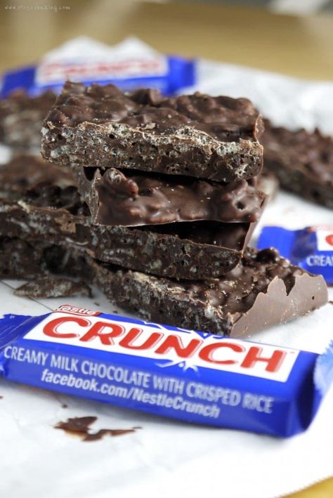 Homemade Crunch Bars, White Chocolate Brownies Recipe, Chocolate Crunch Bars, Rice Chocolate, Crunch Bars Recipe, Chocolate Bar Recipe, Nestle Crunch, Fancy Desserts Recipes, Chocolate Bark Recipe