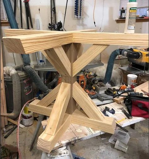 Legs For A Round Table, Diy Round Farmhouse Dining Table, Round Table Diy How To Make, Diy Round Farmhouse Table, Diy Circular Table, Round Dining Table Diy, Diy Table Base, Diy Round Table, Diy Round Dining Table