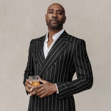 Post from Melanin Mogul Media ™ J Bolin, Morris Chestnut, Stylish Celebrities, Black King, People Of The World, Chestnut, Mens Suits, Black Men, Instagram Photos