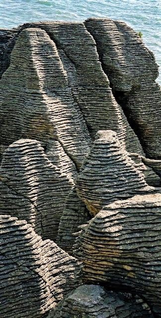 The Road Between, Geology Rocks, Rotorua, New Zealand Travel, Rock Formations, Natural Phenomena, Land Art, Nature Landscape, Rocks And Minerals