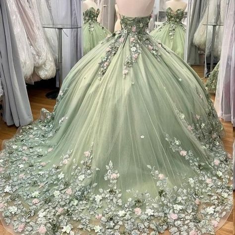 Dresses4you (@fashiondress479) • Instagram photos and videos Sage Green Quinceanera Dresses, Red Quince Dress, Dresses For 15, Green Quince Dress, Light Blue Quinceanera Dresses, Green Quinceanera Theme, Quinceanera Makeup, Green Quinceanera Dresses, Blue Quinceanera