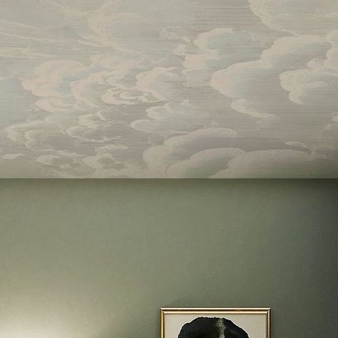 Photowall on Instagram: "Sky is the limit ☁️ Take the leap and use the ceiling as a fifth wall to create a unique and virtually stunning look in your home. It's a great way to introduce more color, contrasts and textures that will create that extra pop. Would you dare to wallpaper your ceiling? 😊 #Wallpaperceiling #BlushCloudsDaydream #BlushClouds #Cloudy #CloudWallpaper #Wallpaper #Tapet #WallpaperDecor #WallpaperInspo #PhotowallSweden" Sky Wallpaper Ceiling, Cloud Wallpaper On Ceiling, Cloud Ceiling Wallpaper, Ceiling Paint Bedroom, Wallpapered Ceiling Bedroom, Nursery Ceiling Wallpaper, Cloud Wallpaper Ceiling, Wallpaper In Ceiling, Wallpaper Ceiling Nursery