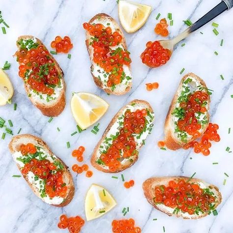 Best Salmon Recipes, Recipe For Salmon, Best Salmon, Salmon Roe, Big Meals, Toast Recipes, Appetizers For Party, Salmon Recipes, Omega 3