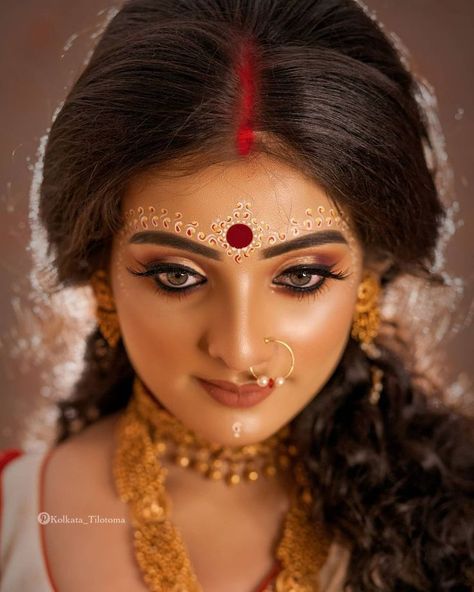 Bengali Photography, Bengali Makeup, Tamil Makeup, Kolka Design, Bride Shoot, Back Photography, Back Quotes, Swag Dress, Indian Engagement