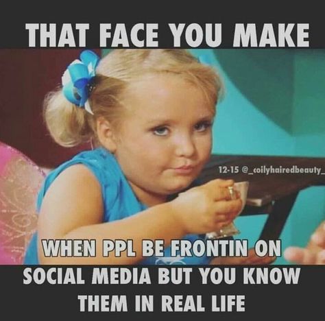 Too msny People are fake and phoney! Fake Friends Meme, Real Talk Kim, Social Media Humor, Fake Friend Quotes, Fake Life, Facebook Quotes, Facebook Humor, Flirting Moves, Fake Friends