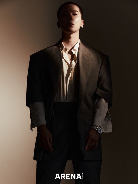 Ateez Arena Photoshoot, Korean Men Photoshoot Studio, Ateez Noir Photoshoot, Menswear Studio Shoot, Ateez Magazine Photoshoot, Black Coat Outfit, Studio Photography Fashion, Song Mino, Photoshoot Studio