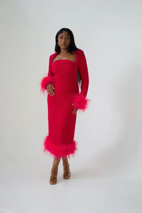 Dresses – Cheri Brand Red Dress For Birthday, Convocation Dress Graduation, Chic Feminine Style, Dress With Fur, Grad Outfits, Paris Dress, Chic Dress Classy, Feel Lost, Womens Trendy Dresses