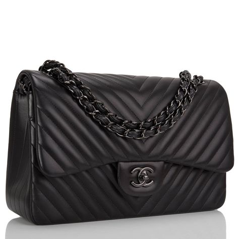 Chanel So Black Chevron Jumbo Double Flap Bag image 2 Chanel Chevron Bag, Chanel So Black, Chanel Chevron, Mode Chanel, Chanel Cruise, Diane Kruger, Black Chevron, Handbag Heaven, Luxury Purses