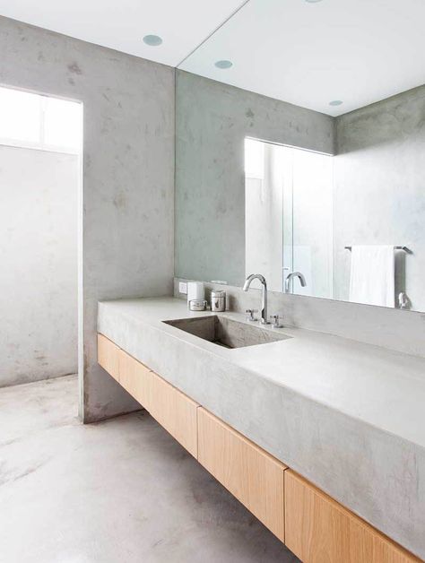 This Concrete Bathroom Countertop Is Hot On Pinterest Today Concrete Bathroom Design, Drømme Bad, All White Bathroom, Minimal Bathroom, Concrete Bathroom, Concrete Walls, Bad Inspiration, Interior Minimalista, Bathroom Design Inspiration