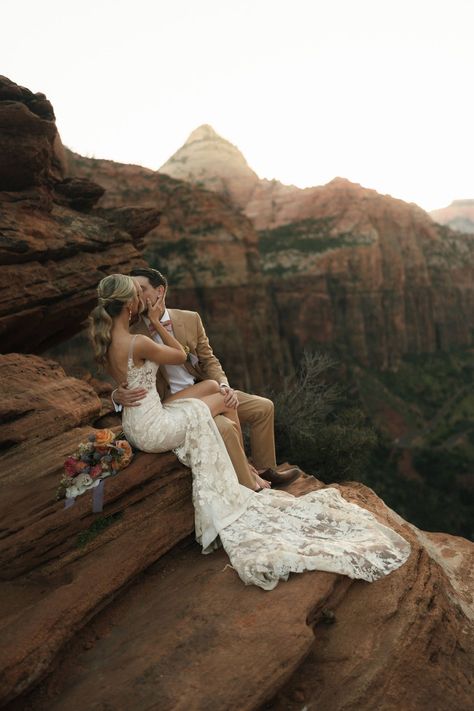 Zion Elopement Photography, Zion Wedding Photos, Zion National Park Elopement, Zion Engagement Pictures, Zion National Park Wedding, Utah Bridals, Zion Elopement, Zion Wedding, Luxury Elopement